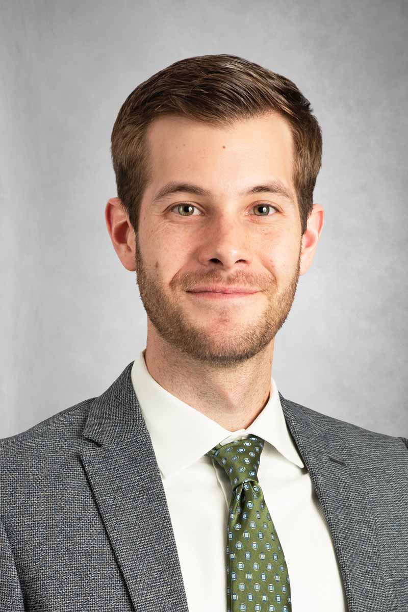 Alex Layton headshot