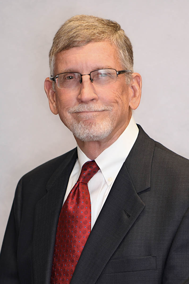 Alexander Ombres headshot