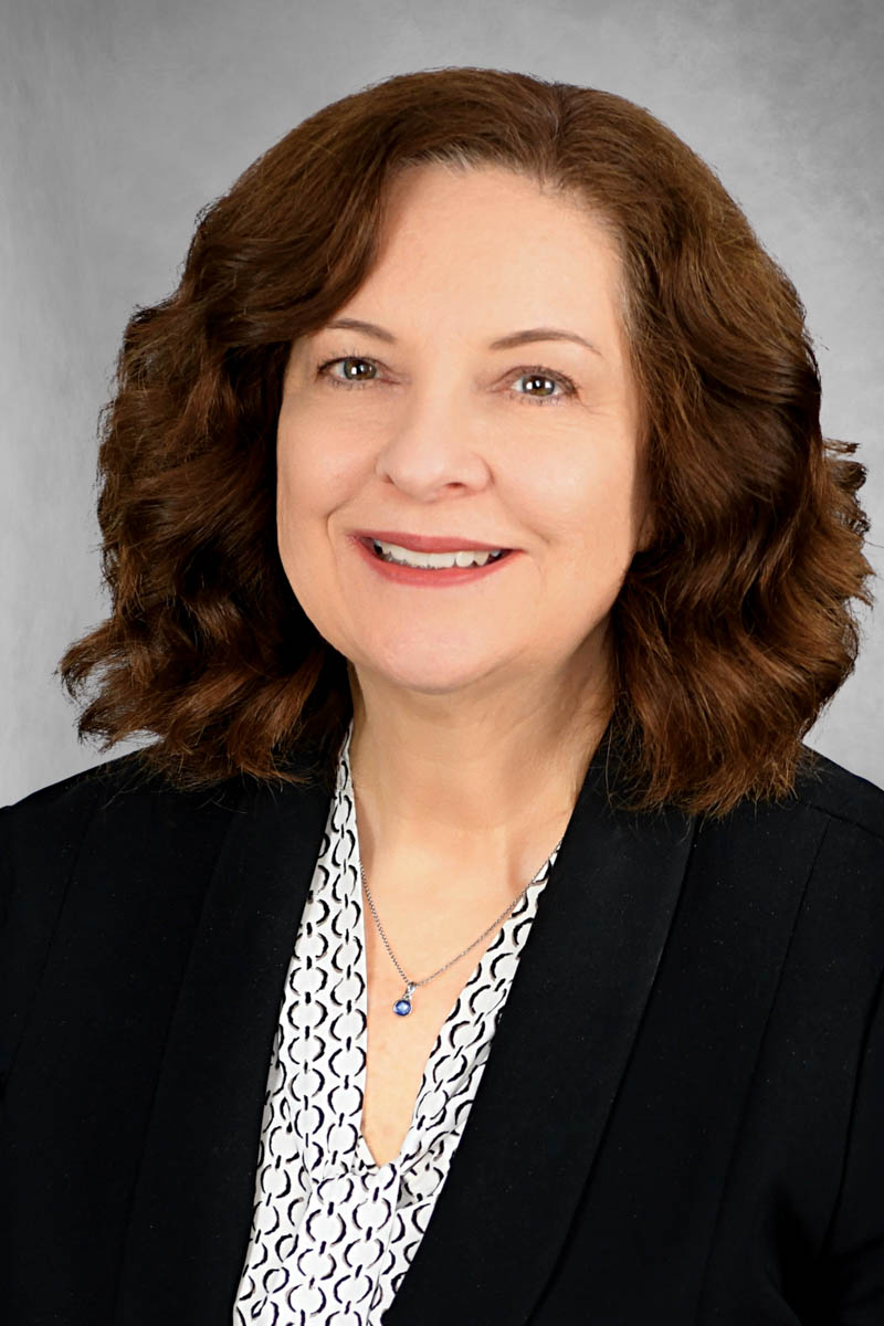 Mary Edenfield Headshot