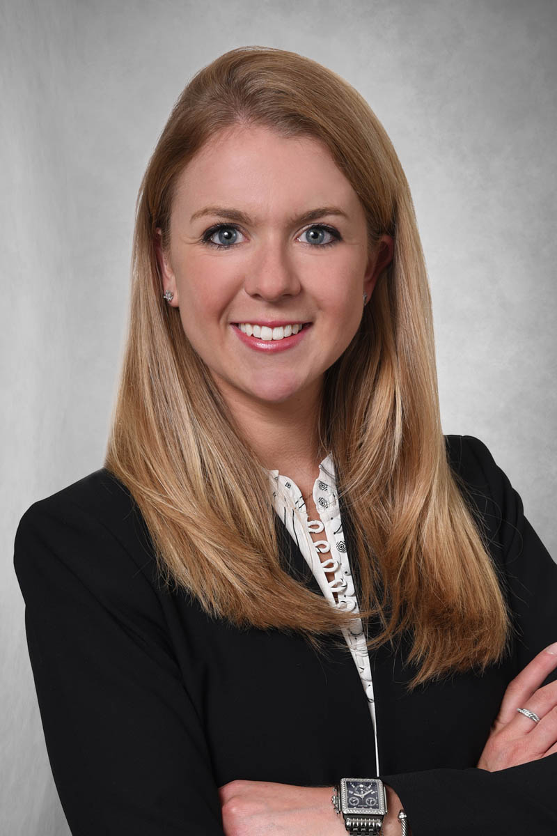 R.Elizabeth.Betsy Emmert Headshot